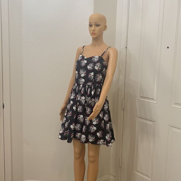 Hot Topic Sz Large 💯 Cotton Skulls Skeletons Butterfly’s Spaghetti Strap Dress - Picture 2 of 8